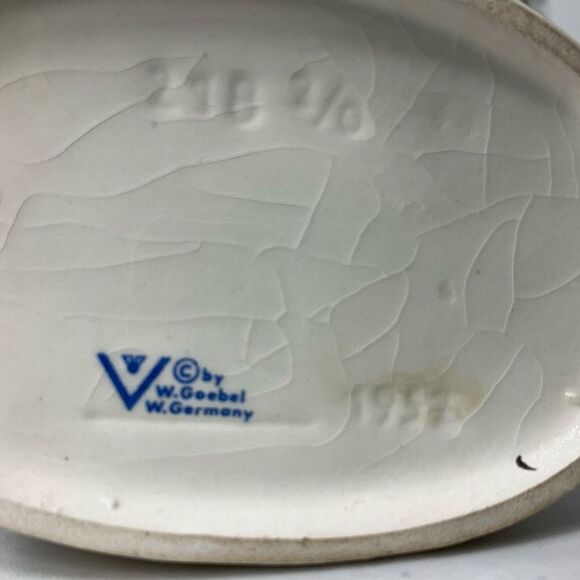 VINTAGE 50’s Hummel Figure Birthday Serenade - Picture 4 of 6